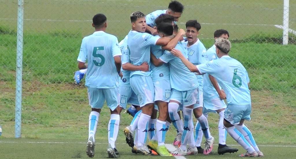 COVID-19: Uruguay prepara el regreso del fútbol profesional con test a los  jugadores